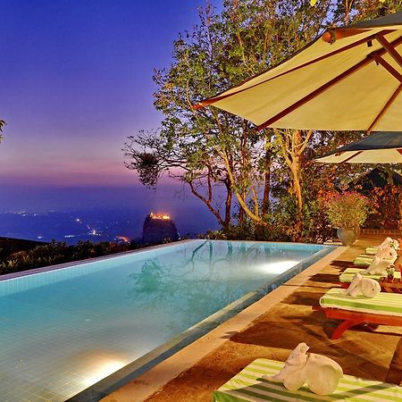 Mount Popa Popa Mountain Resort מראה חיצוני תמונה